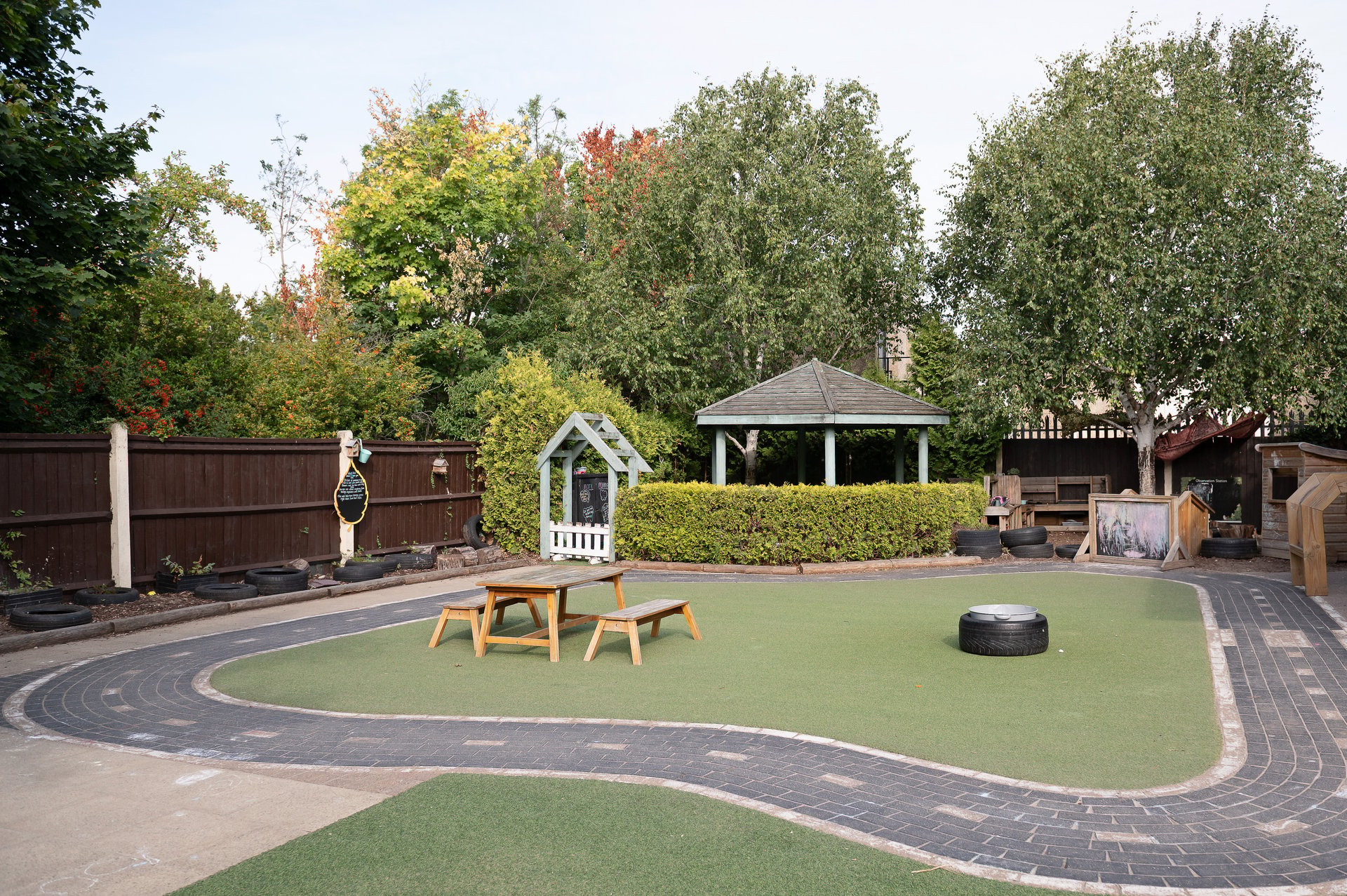 Kiddi Caru Day Nursery, Bedford