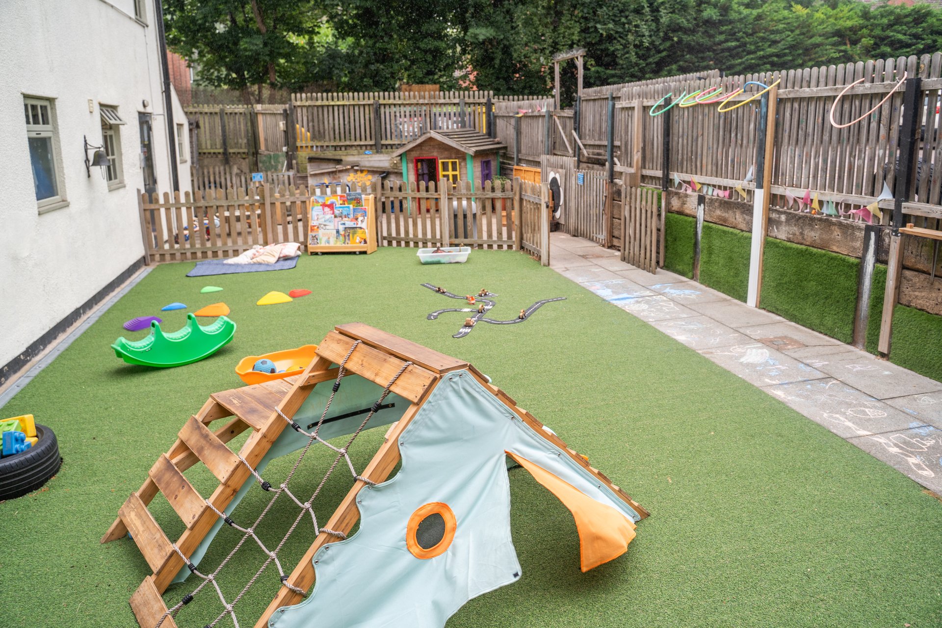 Kiddi Caru Day Nursery, Hitchin